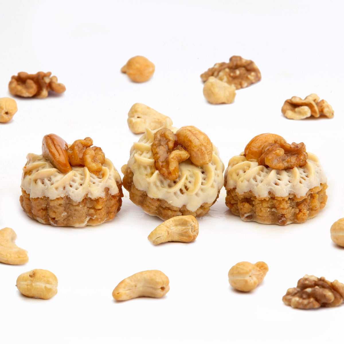 Dollara Walnuss Cashew Mnakasch von Patisserie Tanger