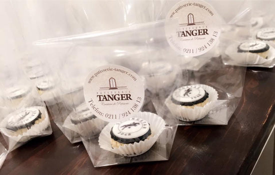 Des pâtisseries pour vos invités et partenaires
